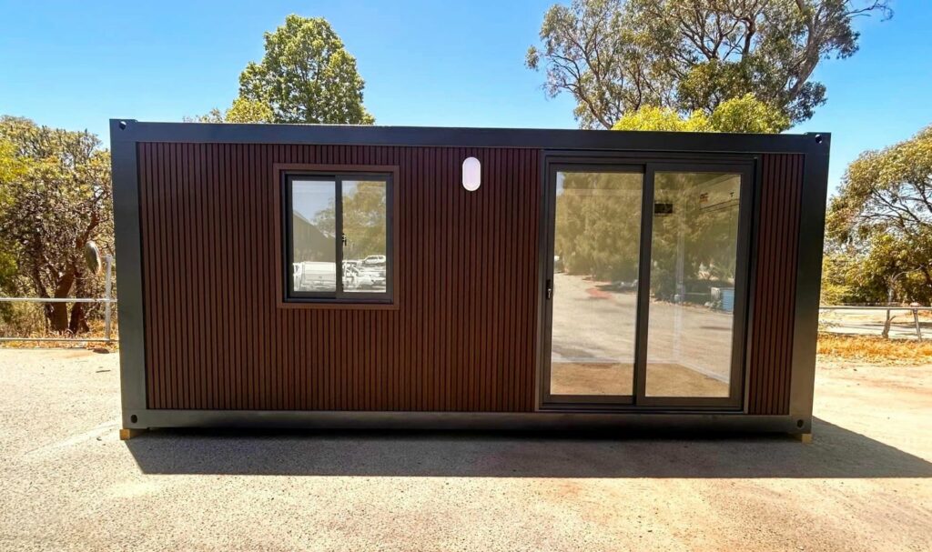 Camerino portátil instalado en Toledo para evento